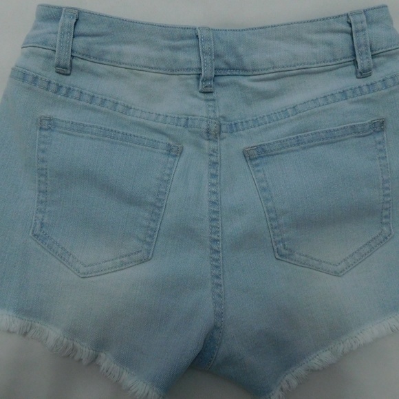High waisted Denim Shorts - Picture 5 of 7
